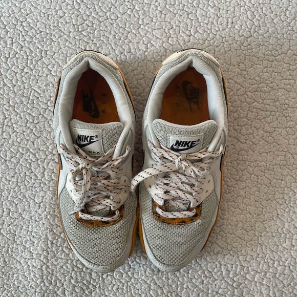 Nike Air Max 90 Animal Print 🧡 - Picture 5 of 9